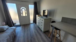 Nouveau Studio NEUF et élégant